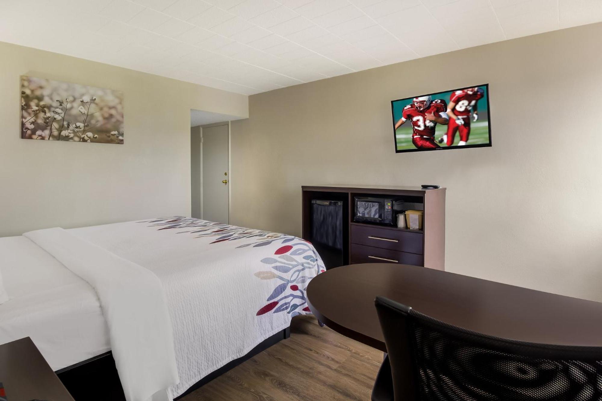Red Roof Inn 뉴스탠튼 외부 사진